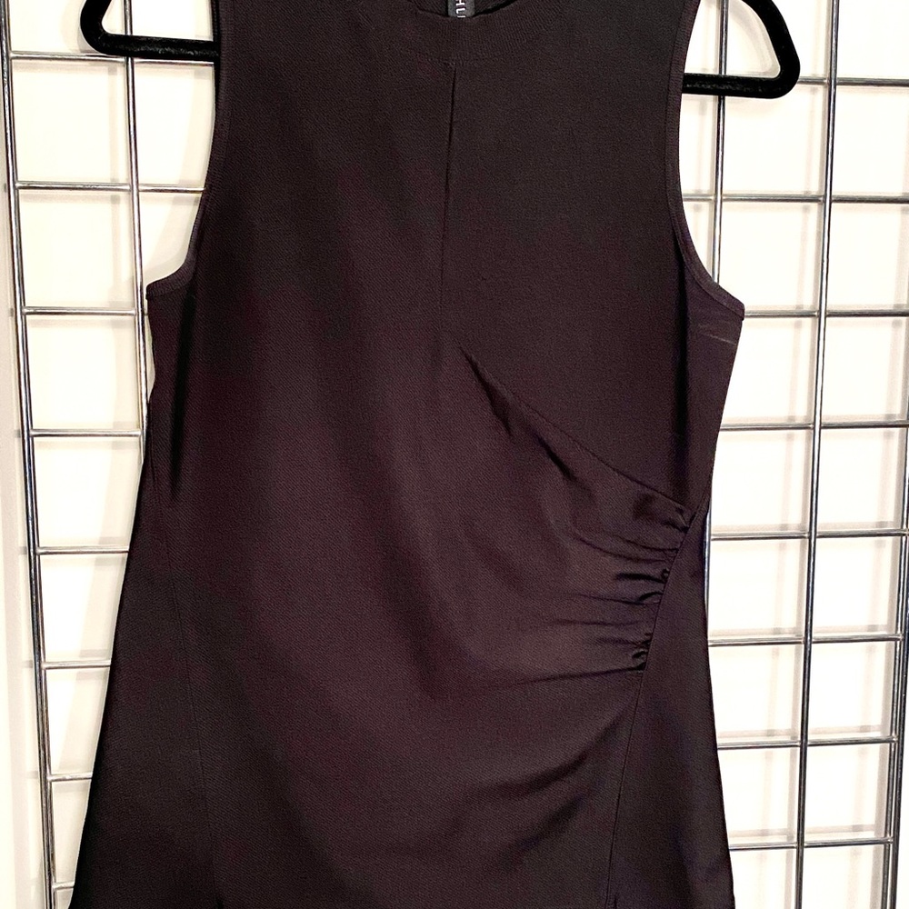 Athleta Top. Can Be Worn For Workouts But Can Be Dressy Too!